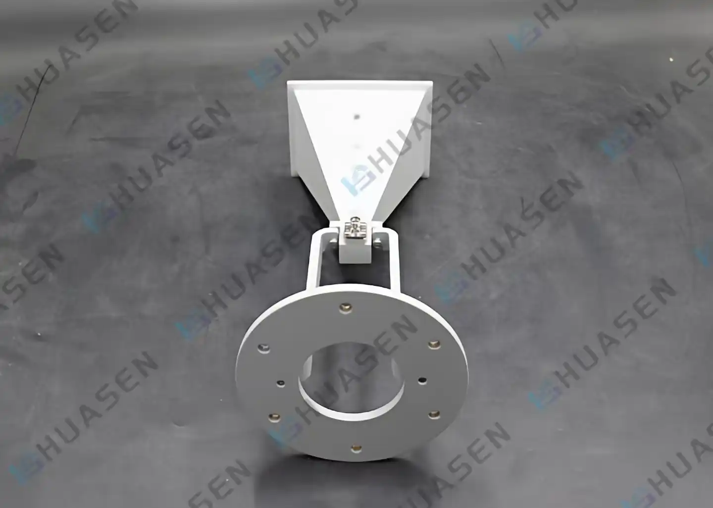 Custom Broadband Horn Antenna: What Parameters Need to Be Provided? Custom Broadband Horn Antenna: What Parameters Need to Be Provided?